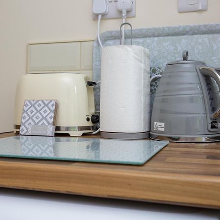 Luxury Burgess Apartments Close To Soton General Hospital 사우샘프턴 객실 사진