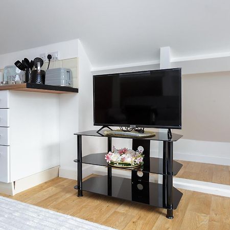 Luxury Burgess Apartments Close To Soton General Hospital 사우샘프턴 객실 사진