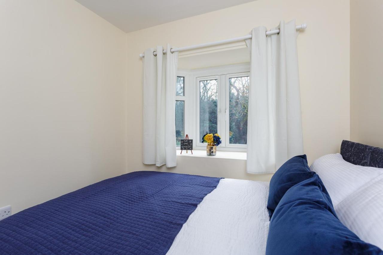 Luxury Burgess Apartments Close To Soton General Hospital 사우샘프턴 객실 사진