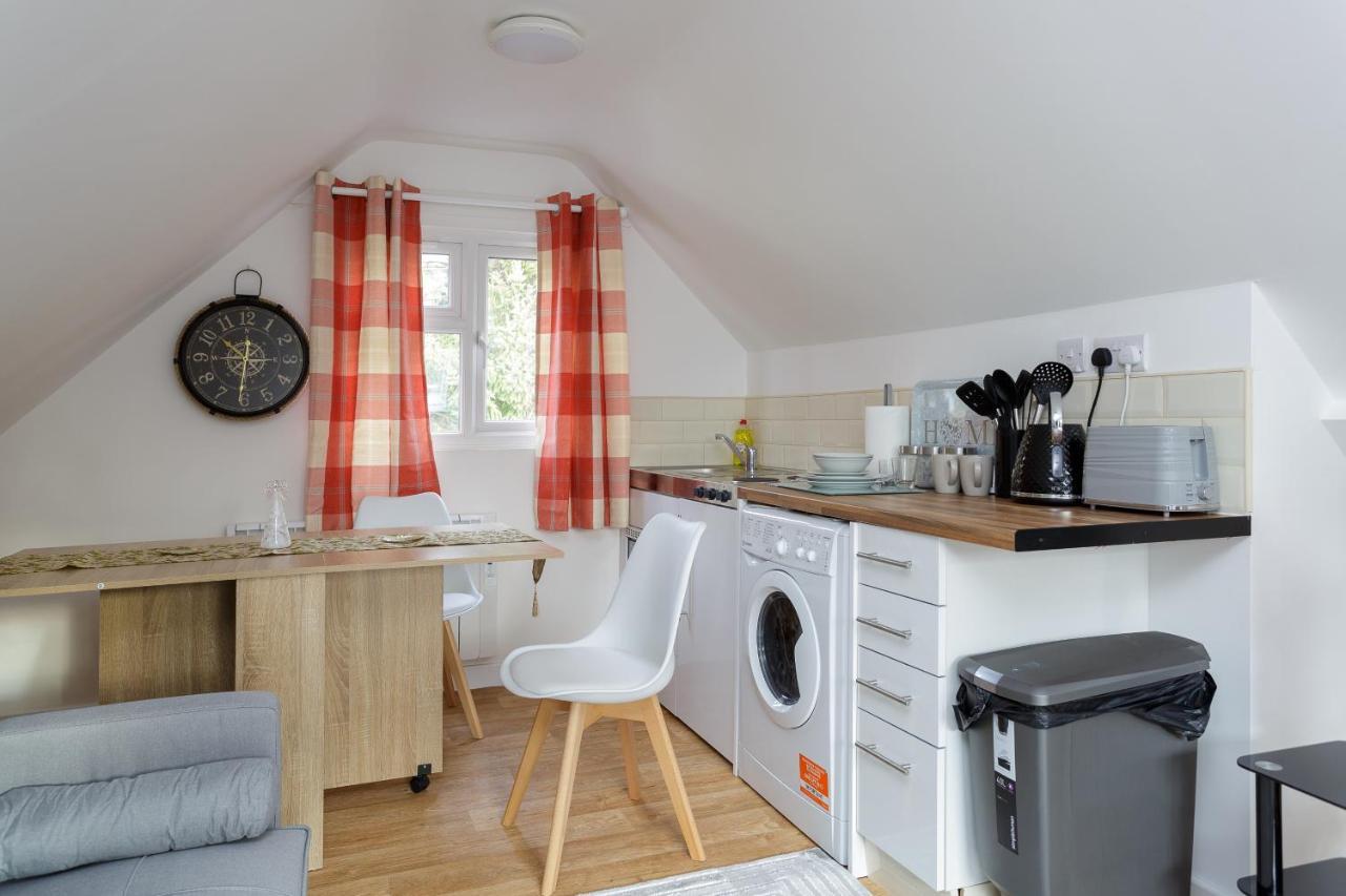 Luxury Burgess Apartments Close To Soton General Hospital 사우샘프턴 객실 사진