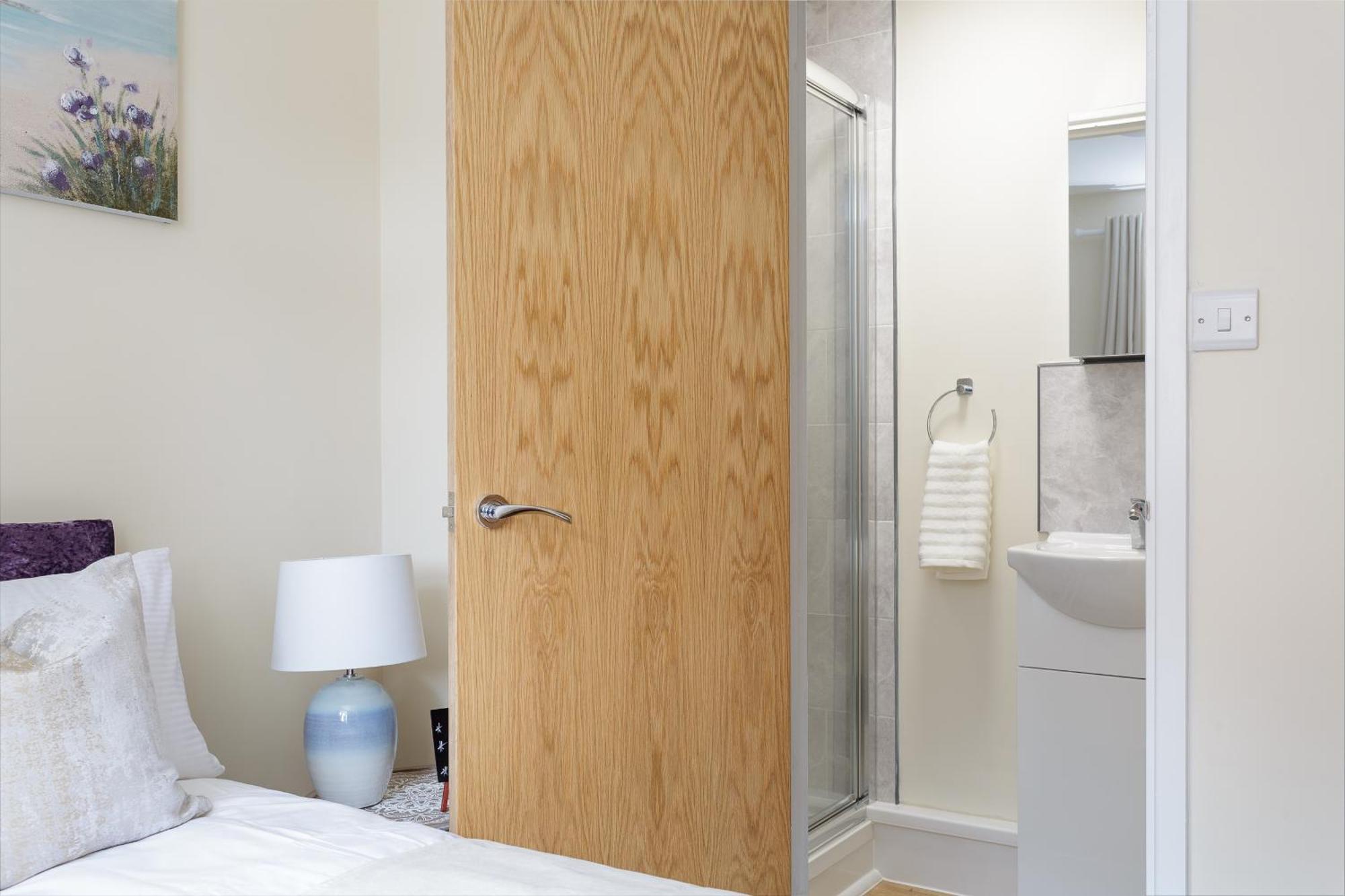 Luxury Burgess Apartments Close To Soton General Hospital 사우샘프턴 객실 사진