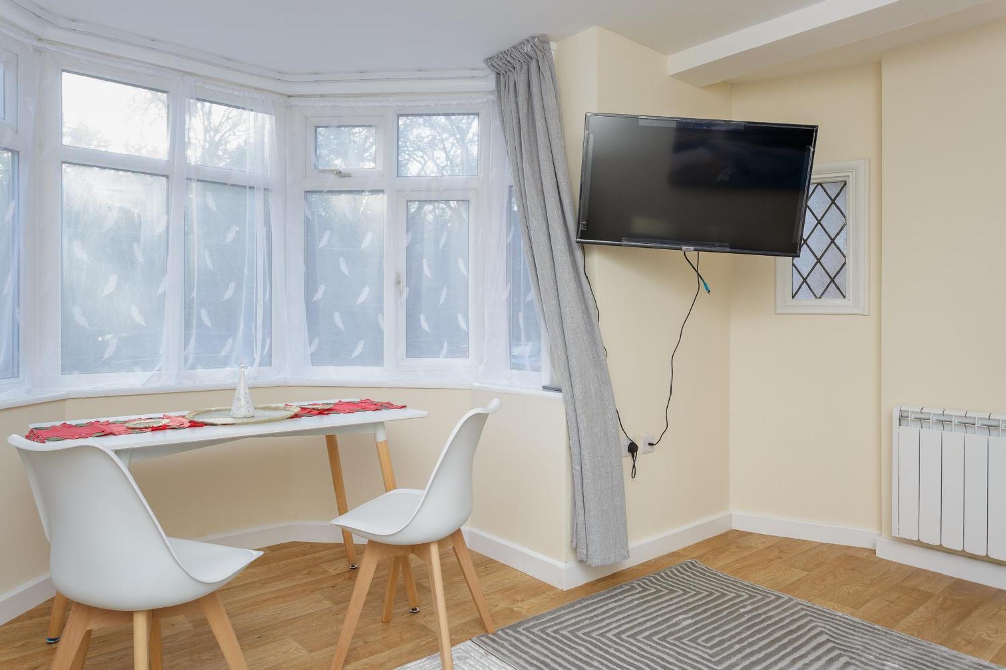 Luxury Burgess Apartments Close To Soton General Hospital 사우샘프턴 객실 사진